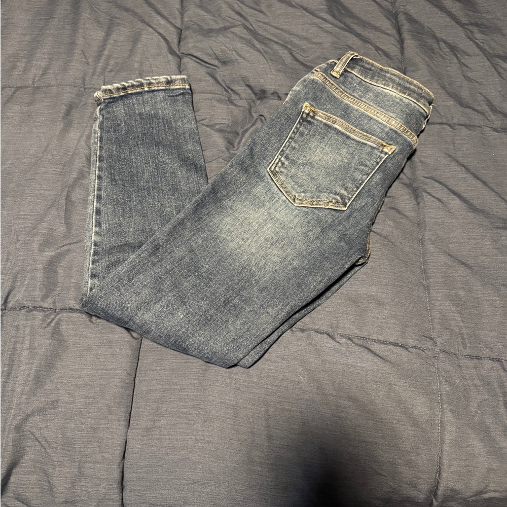 Risen ankle cropped jeans